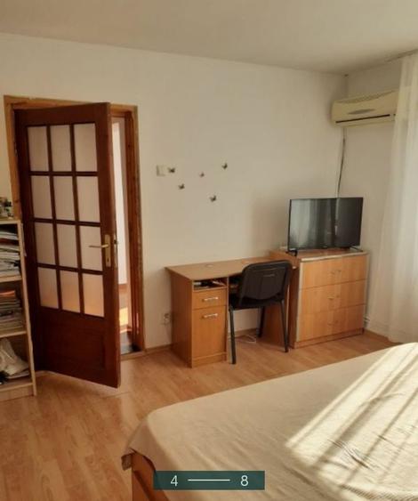 Casă cu 4 camere cu Teren 200 Mp în Gorjului