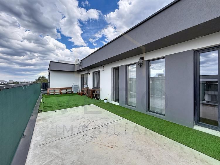 Apartament cu 2 camere semidecomandat, mobilat în Florești