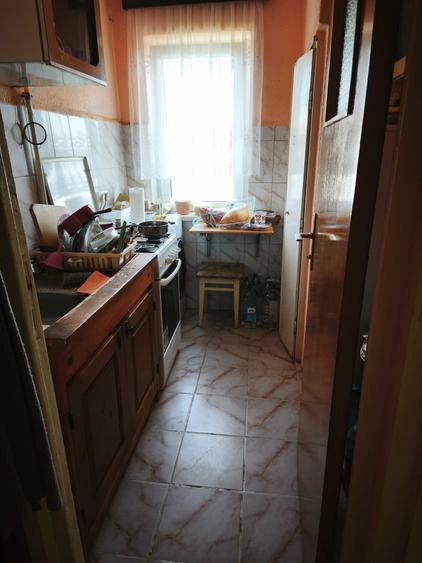 Apartament cu 3 camere decomandat în Exterior Vest