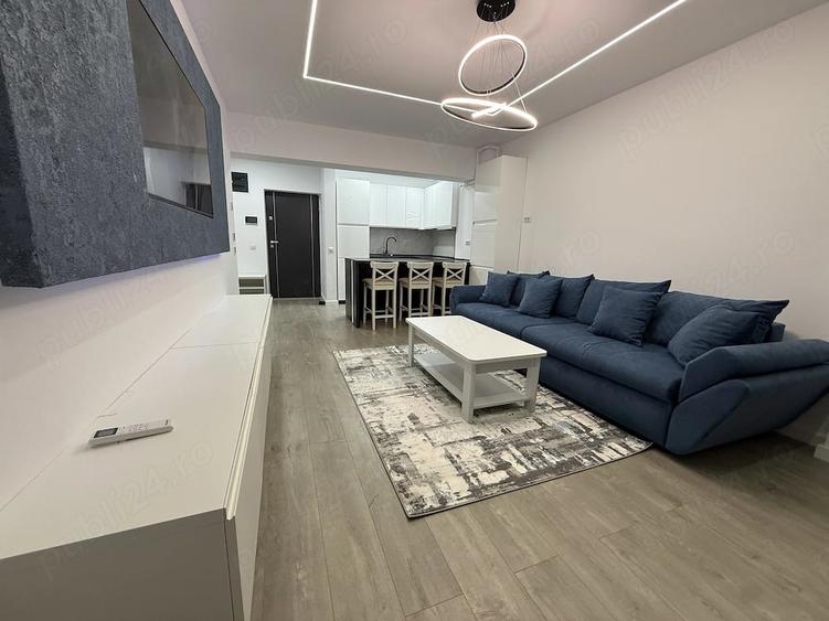 Apartament cu 2 camere decomandat în Central