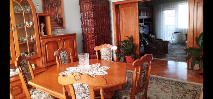 Duplex cu 5 camere cu Teren 700 Mp în Central