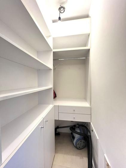 Apartament cu 2 camere decomandat, mobilat în Tei