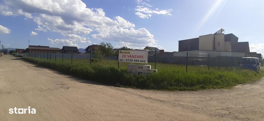 Teren de 1087 mp, în Hărman