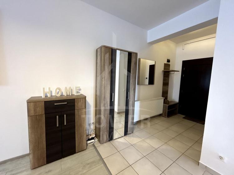 Apartament cu 3 camere decomandat în Sub Arini