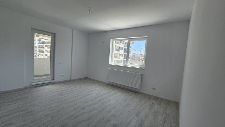 Apartament cu 3 camere decomandat în Berceni