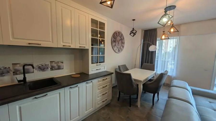 Apartament cu 2 camere semidecomandat în Mărăști