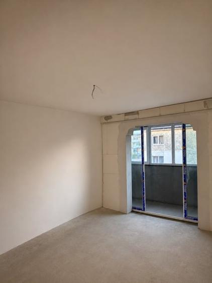 Apartament 2 camere, Bals - 1