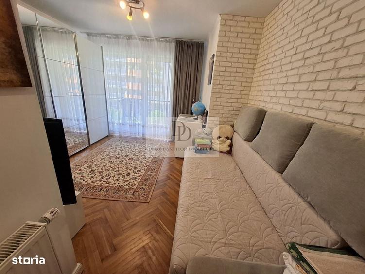 Apartament cu 2 camere decomandat în Sopor