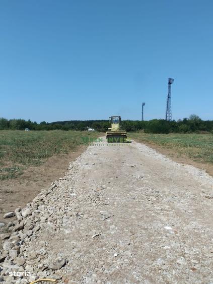 VANZARE TEREN INTRAVILAN 530 MP - SAFTICA / BALOTE?TI - 1