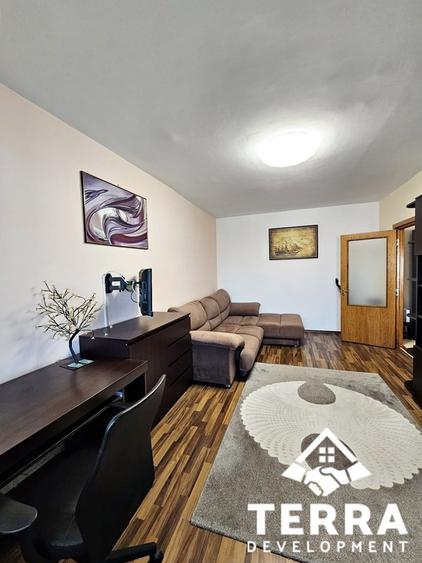 Apartament cu 2 camere decomandat în Capitol