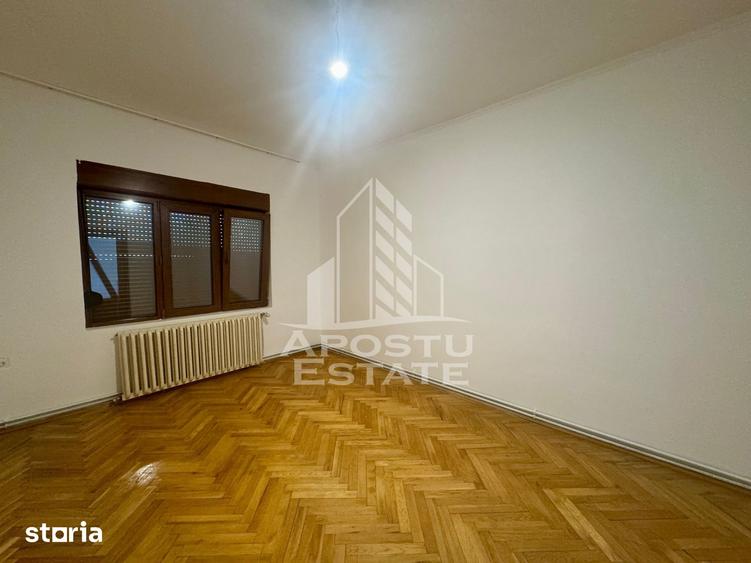 Casă cu 3 camere cu Teren 376 Mp în Ronaț