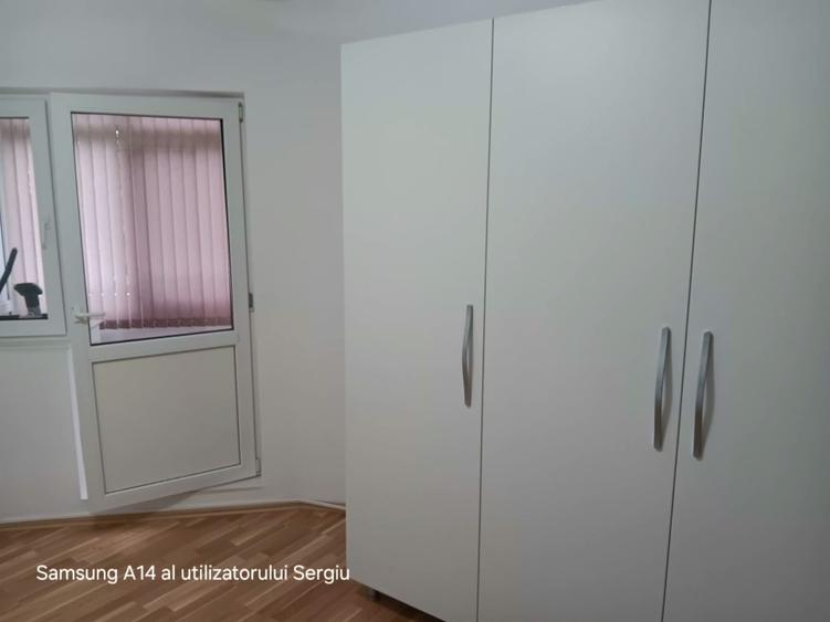 Apartament cu 2 camere decomandat în Nicolina
