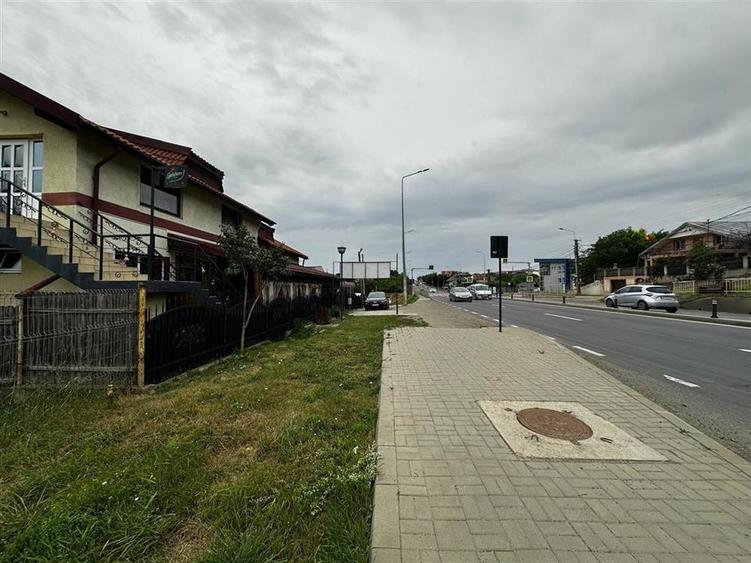 Spațiu comercial, de 300 mp, în Popas Păcurari