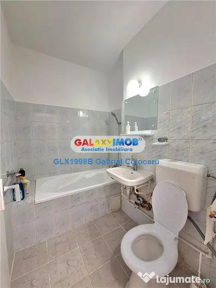 Apartament cu 2 camere semidecomandat, mobilat în 1 Mai