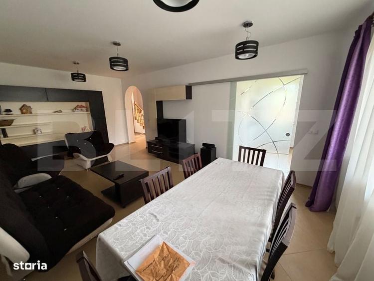 Casă cu 4 camere în Mintia