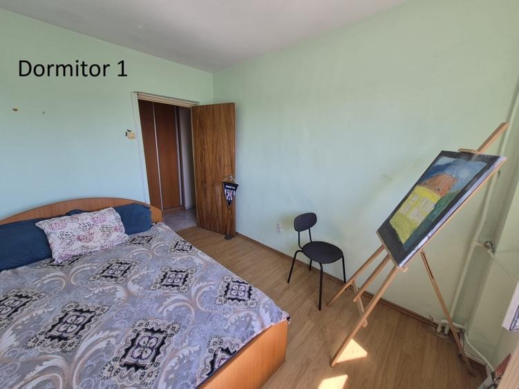 Apartament cu 4 camere decomandat, mobilat în Pantelimon