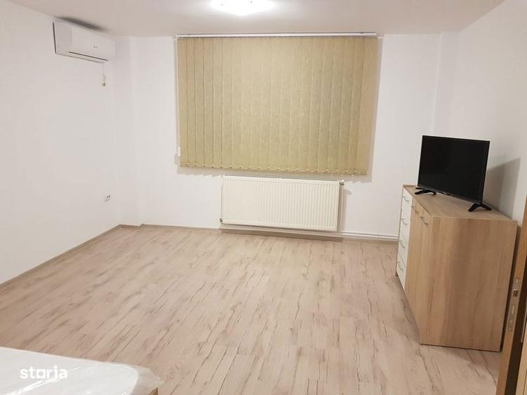 Garsonieră decomandată în Dorobanți