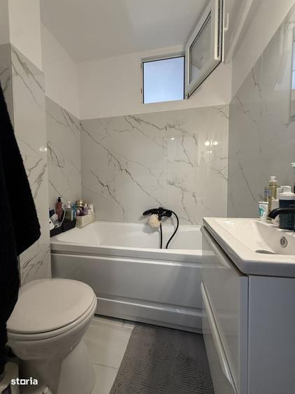 Apartament cu 4 camere semidecomandat în Șagului