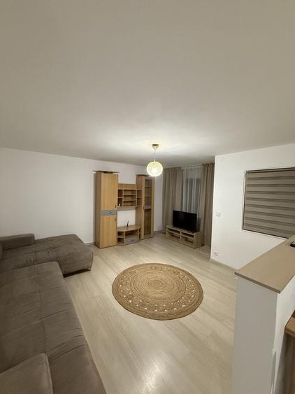 Apartament cu 4 camere decomandat în Lăpuș
