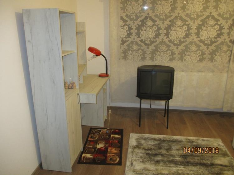 Apartament cu 2 camere semidecomandat în Drumul Taberei