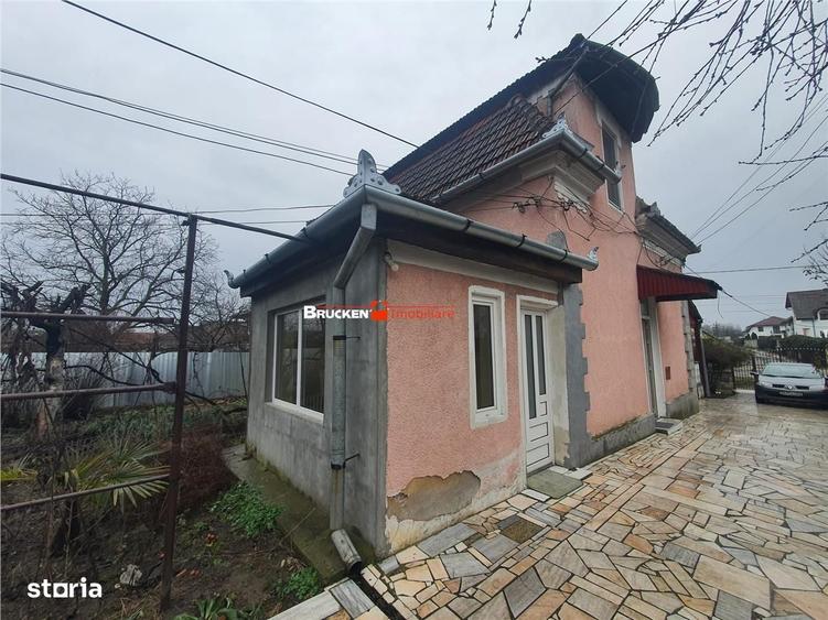 Casă cu 4 camere cu Teren 824 Mp în Central