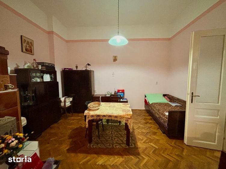 Apartament cu 4 camere în Ultracentral