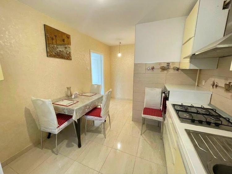 Apartament cu 2 camere semidecomandat în Tătărași