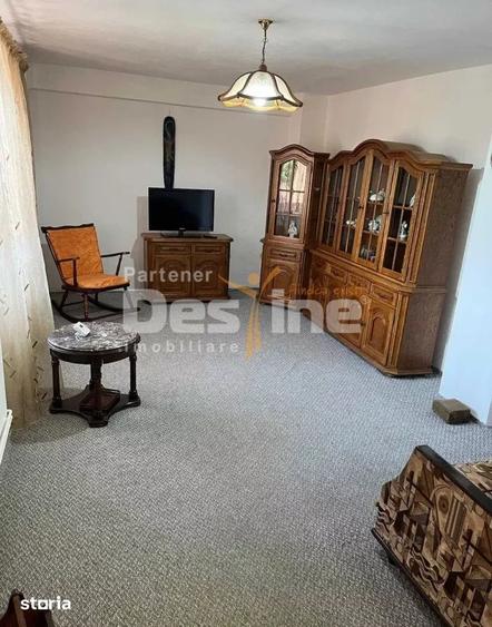 Apartament cu 3 camere decomandat în Elisabetin