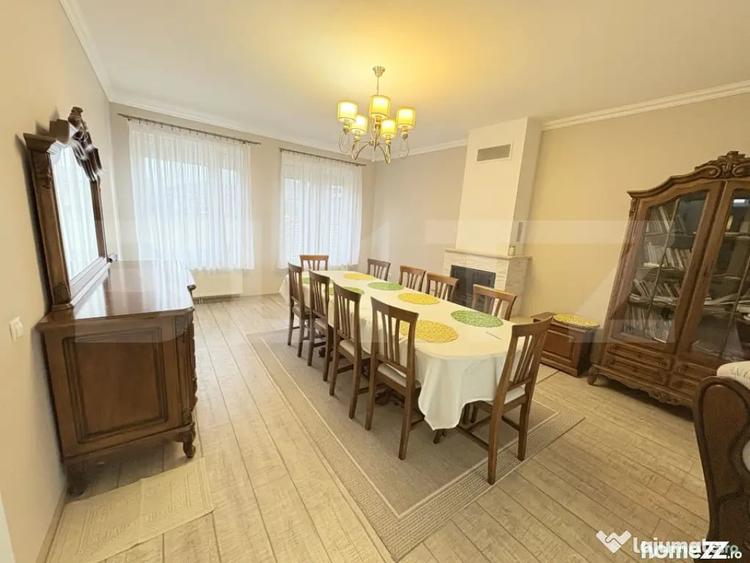 Casă cu 7 camere cu Teren 566 Mp în Nord