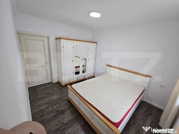 Apartament cu 3 camere decomandat în Valea Lupului
