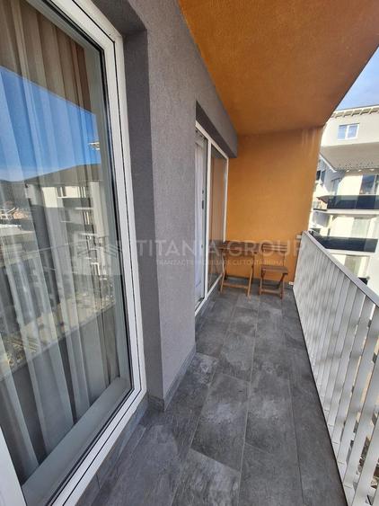 Apartament cu 3 camere decomandat, mobilat în Central