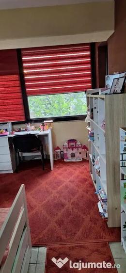 Casă cu 4 camere cu Teren 146 Mp în Buzaului