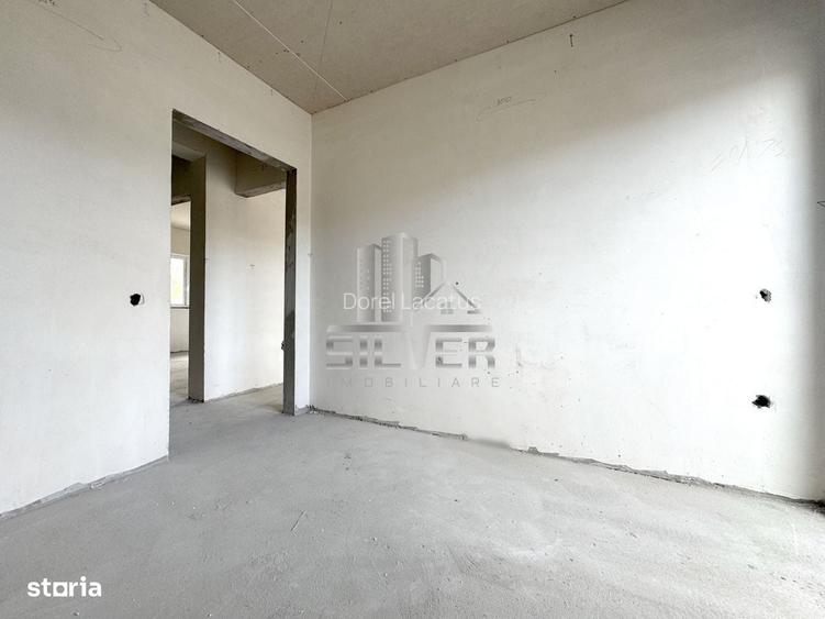 Casa tip duplex /Zona strazii Urusagului.