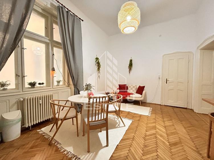 Apartament cu 3 camere decomandat, mobilat în Ultracentral