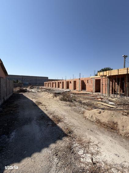 Casă cu 4 camere decomandat cu Teren 180 Mp în Gai