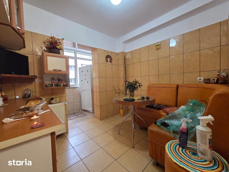 Apartament cu 3 camere în E3
