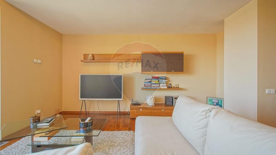 Apartament cu 2 camere decomandat, mobilat în Drumul Poienii