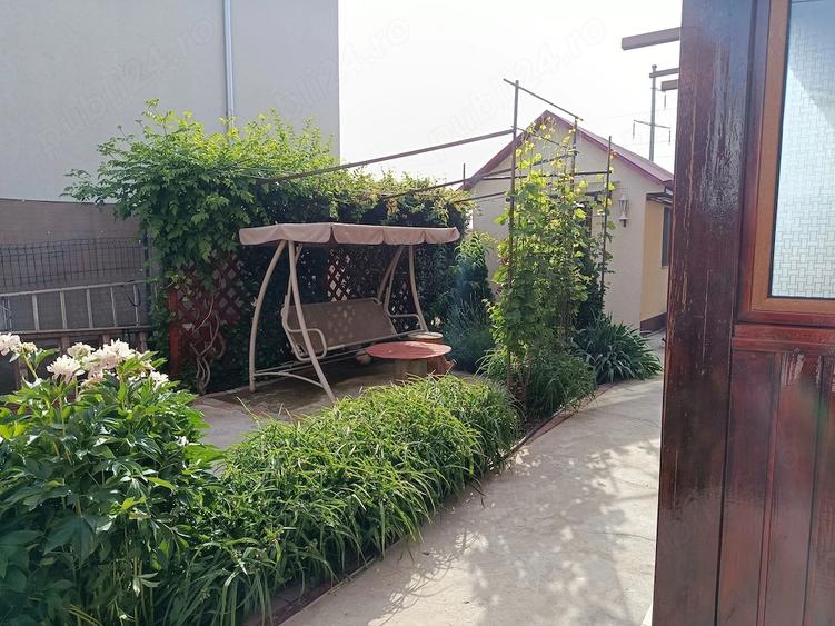 Casă cu Teren 500 Mp în Cazasu