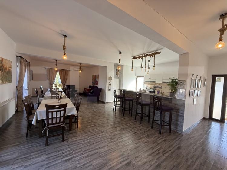 Hotel/Pensiune, de 170.13999938965 mp, în Lazuri
