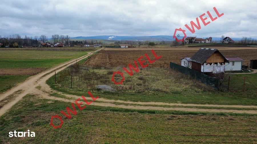 Teren de 463 mp, în Reci