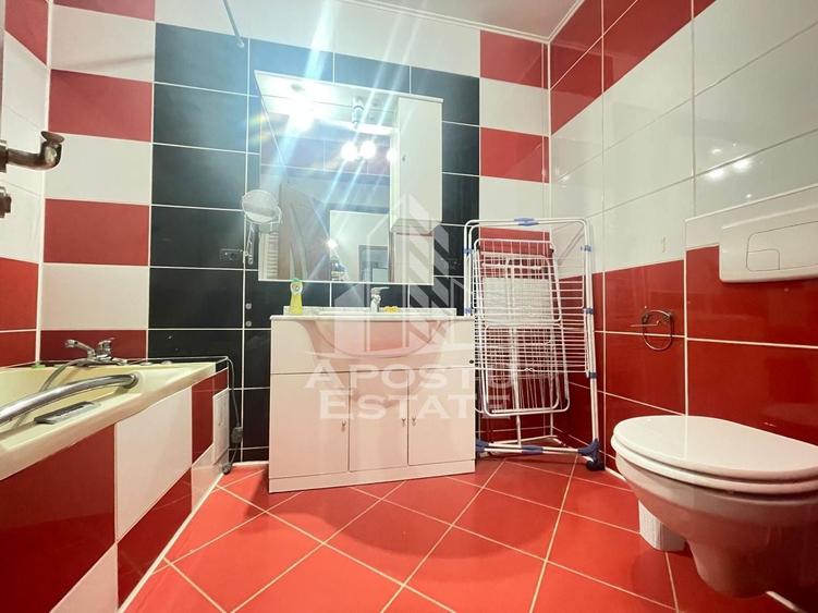 Apartament cu 3 camere decomandat, mobilat în UTA