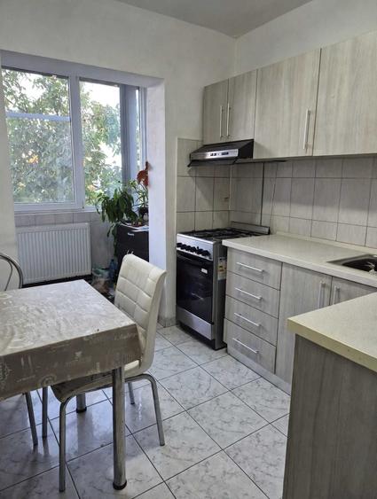 Apartament cu 3 camere decomandat în Malul Mureșului