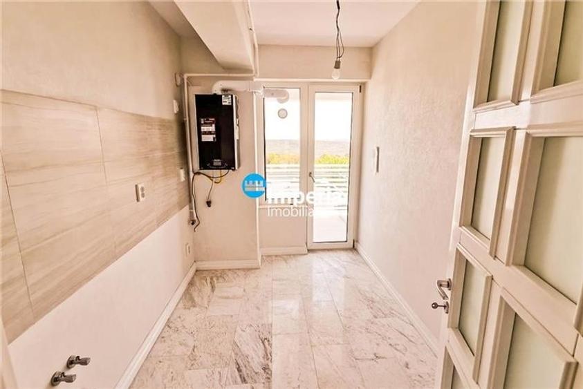 Apartament cu 3 camere decomandat în Copou