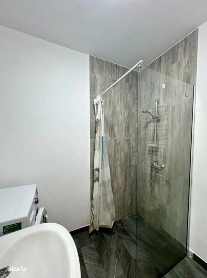 Apartament cu 2 camere decomandat în Eroii Revoluției