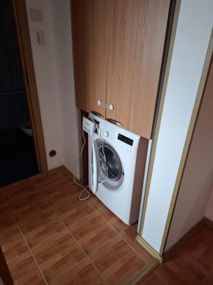 Apartament cu 2 camere semidecomandat în Titan
