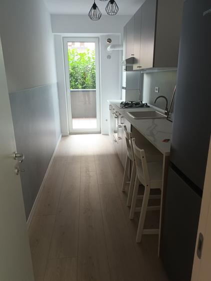 Apartament cu 2 camere decomandat în Găneasa