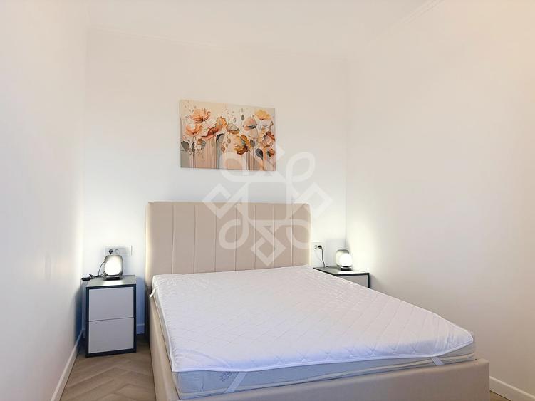 Apartament cu 2 camere semidecomandat, mobilat în Nufărul
