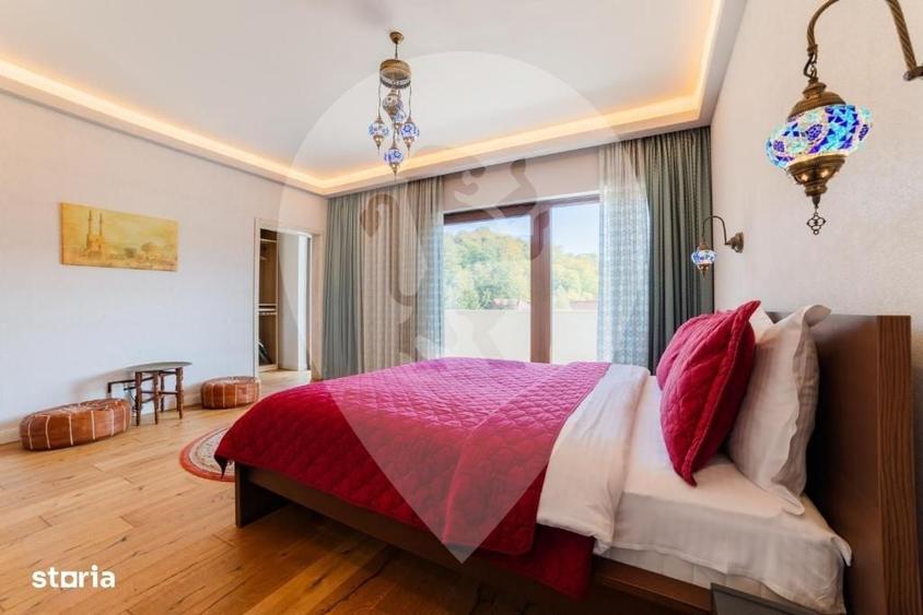 Casă cu 4 camere în Noua