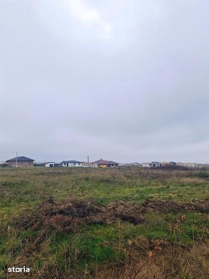 Teren de 543 mp, în Sânmartin