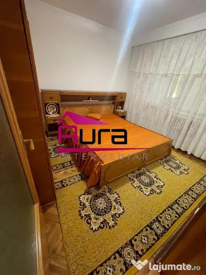 Apartament cu 3 camere decomandat în Central